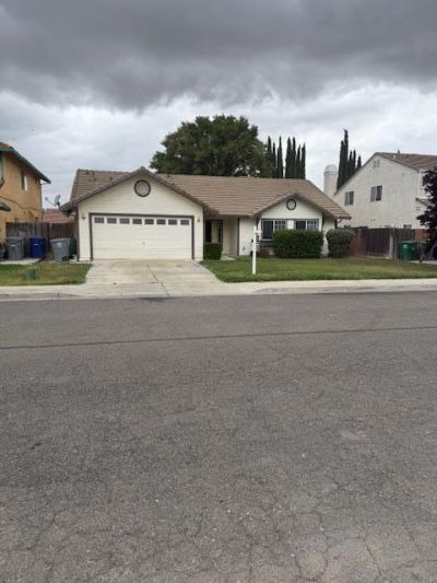 375 Chestnut Street, Los Banos, CA 93635 Main Photo