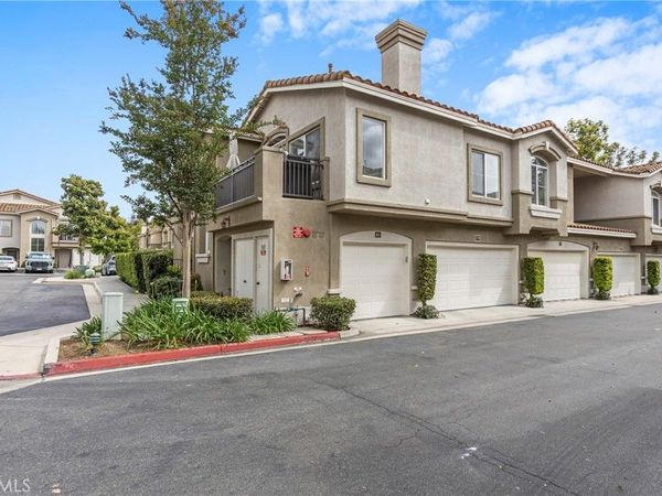 81 Via Barcelona, Rancho Santa Margarita, CA 92688