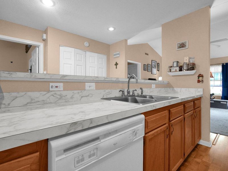 6644 Imperial Rose Place, Reynoldsburg, OH 43068 Photo 21