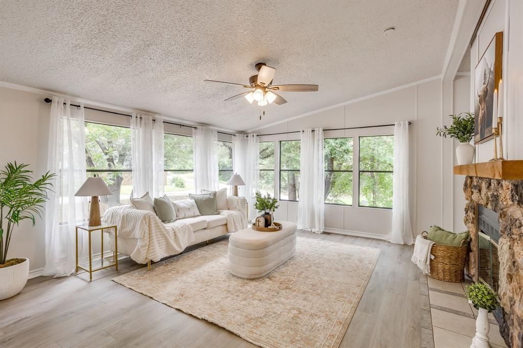 2600 Houston Court, Granbury, TX 76048 Main Photo