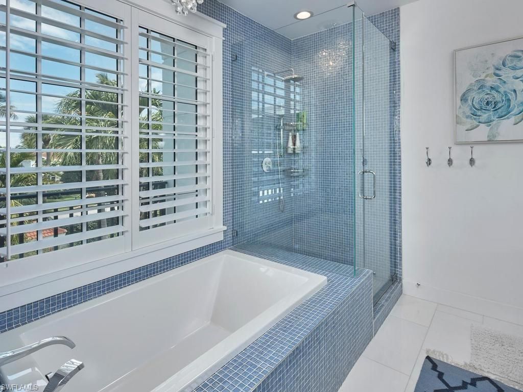 430 10th Ave S, Unit 305, Naples, FL 34102 Photo