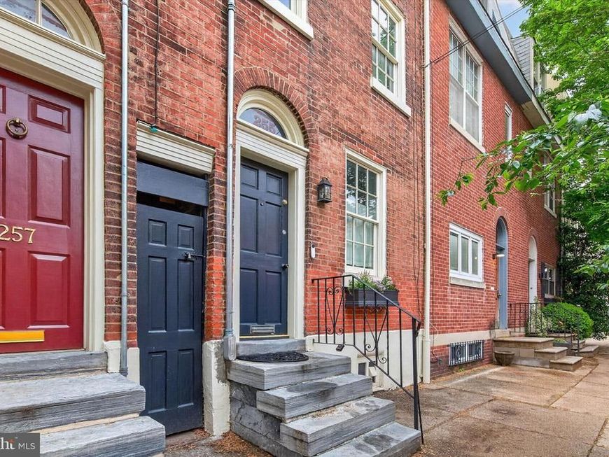 255 Queen Street, Philadelphia, PA 19147 Main Photo