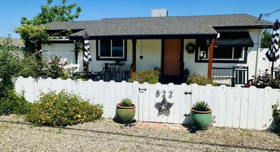 822 N Acacia Ave, Ripon, CA 95366 Photo