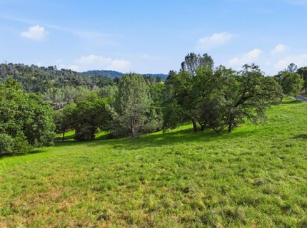 19371 Peyton Pl, Grass Valley, CA 95949 Photo