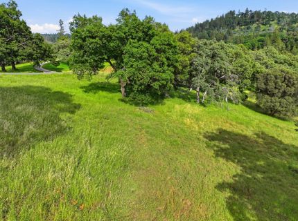 19371 Peyton Pl, Grass Valley, CA 95949 Photo