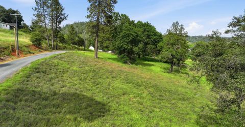 19371 Peyton Pl, Grass Valley, CA 95949 Photo