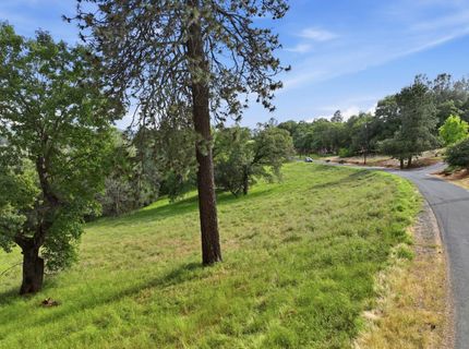 19371 Peyton Pl, Grass Valley, CA 95949 Photo