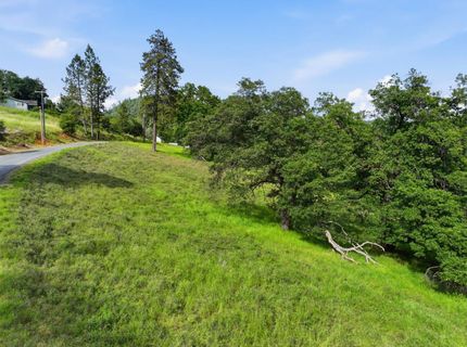 19371 Peyton Pl, Grass Valley, CA 95949 Photo