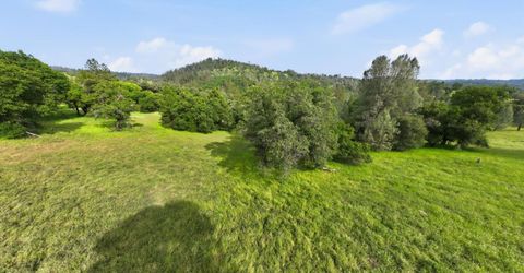 19371 Peyton Pl, Grass Valley, CA 95949 Photo