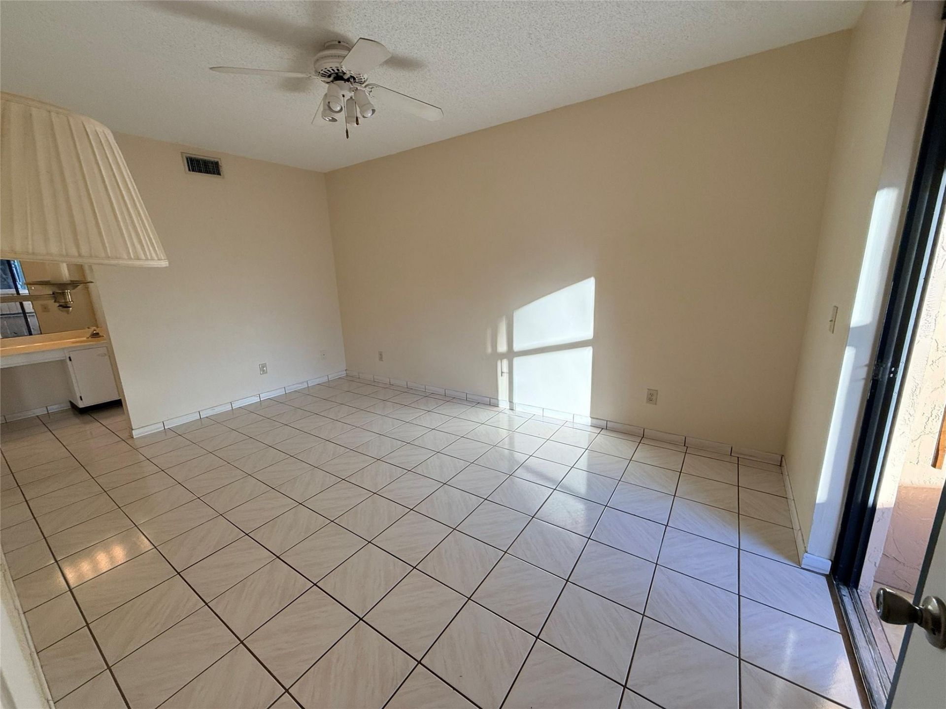 12060 NW 11th Street, Unit 12060, Pembroke Pines, FL 33026 Photo