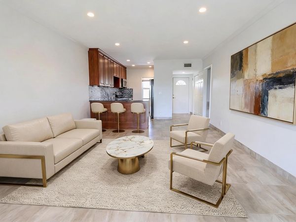 7855 NW 5th Court, Unit 201, Margate, FL 33063