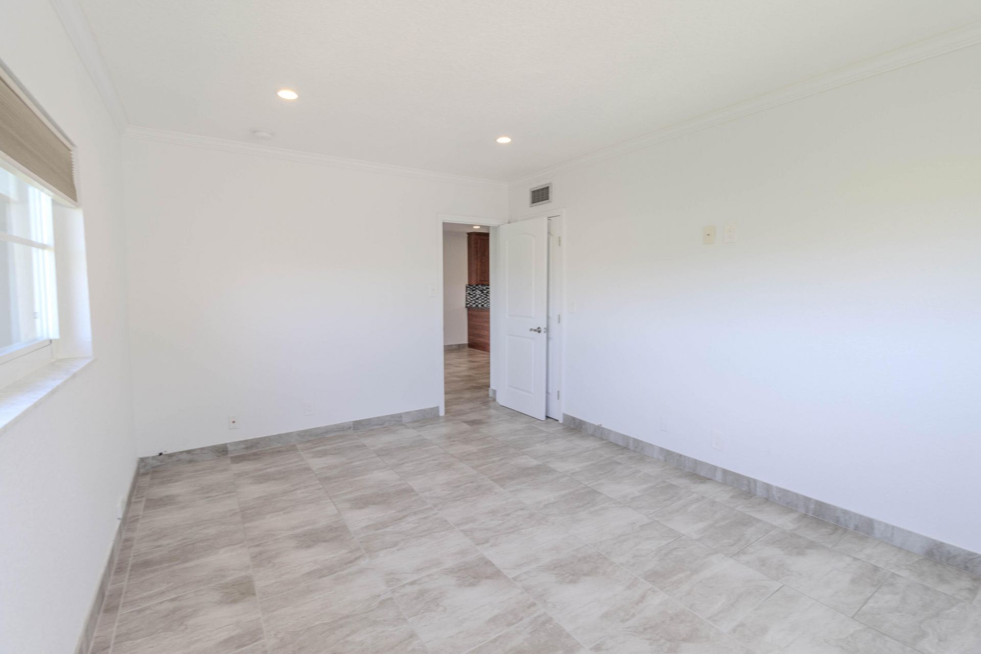 7885 NW 5th Court, Unit 201, Margate, FL 33063 Photo