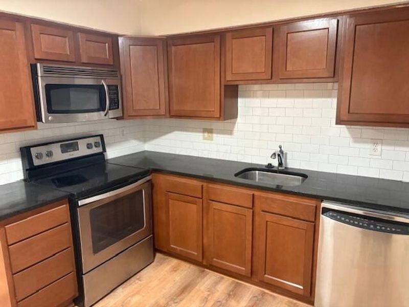100 Chittenden Avenue, Columbus, OH 43201 Photo 19