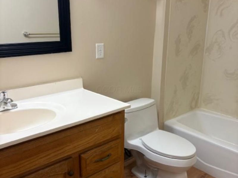 100 Chittenden Avenue, Columbus, OH 43201 Photo 24