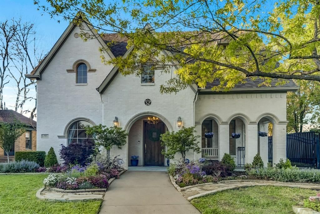 5527 Mccommas Boulevard, Dallas, TX 75206 Main Photo