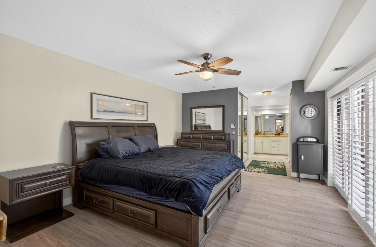1700 Embassy Drive, Unit 101, West Palm Beach, FL 33401 Photo