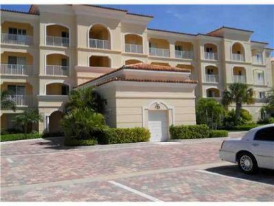 20 Harbour Isle Drive W, Unit Ph01, Fort Pierce, FL 34949 Photo