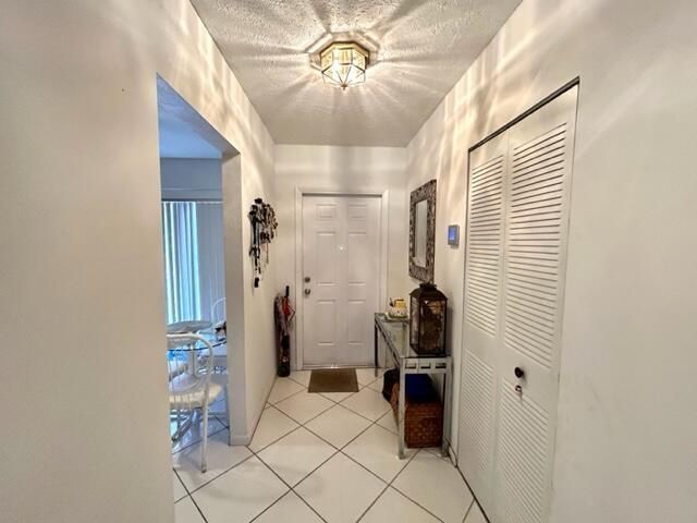 9279 Wedgewood Drive, Unit B20, Tamarac, FL 33321 Photo