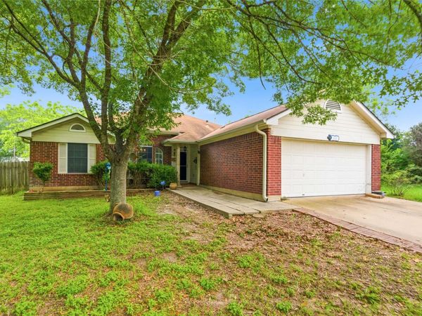 1427 Crete LN, Pflugerville, TX 78660