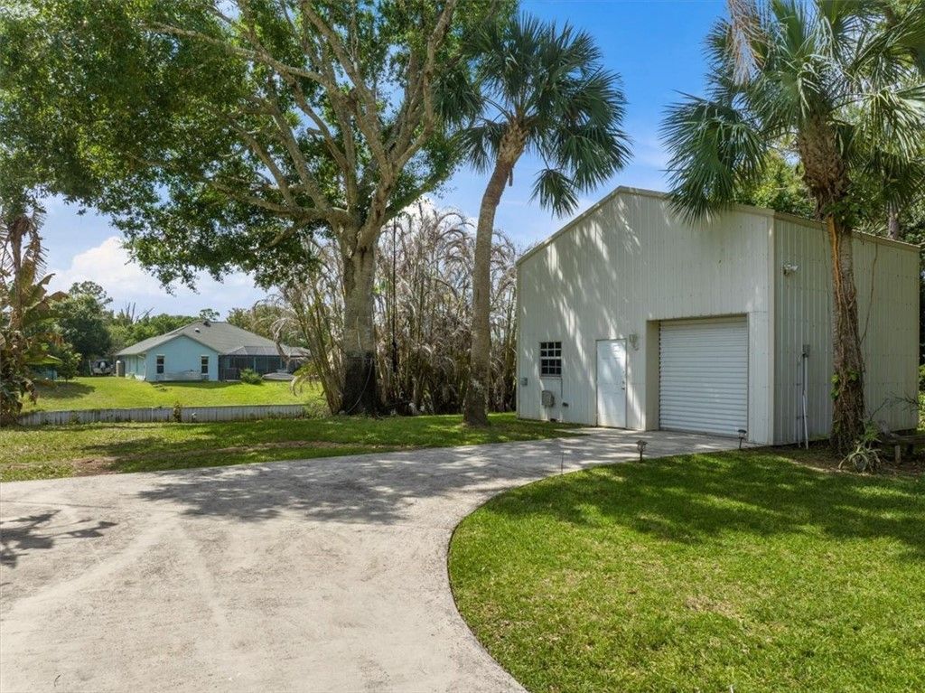 568 Concha Drive, Sebastian, FL 32958 Photo