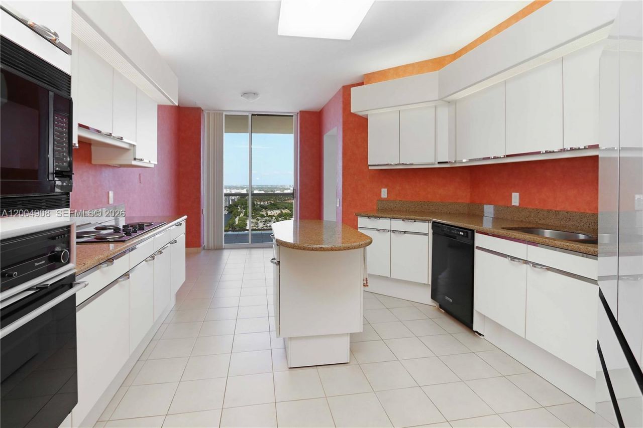 3802 NE 207th St, Unit 2604, Aventura, FL 33180 Photo