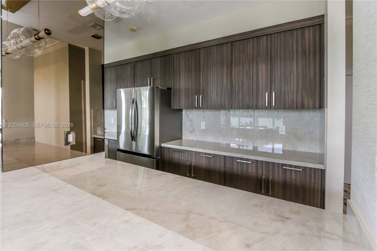 3802 NE 207th St, Unit 2604, Aventura, FL 33180 Photo