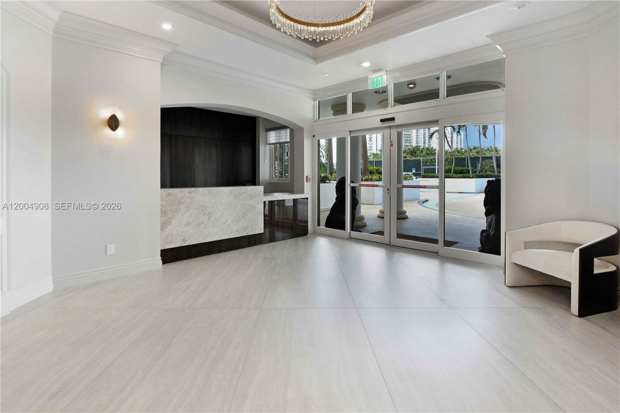 3802 NE 207th St, Unit 2604, Aventura, FL 33180 Photo