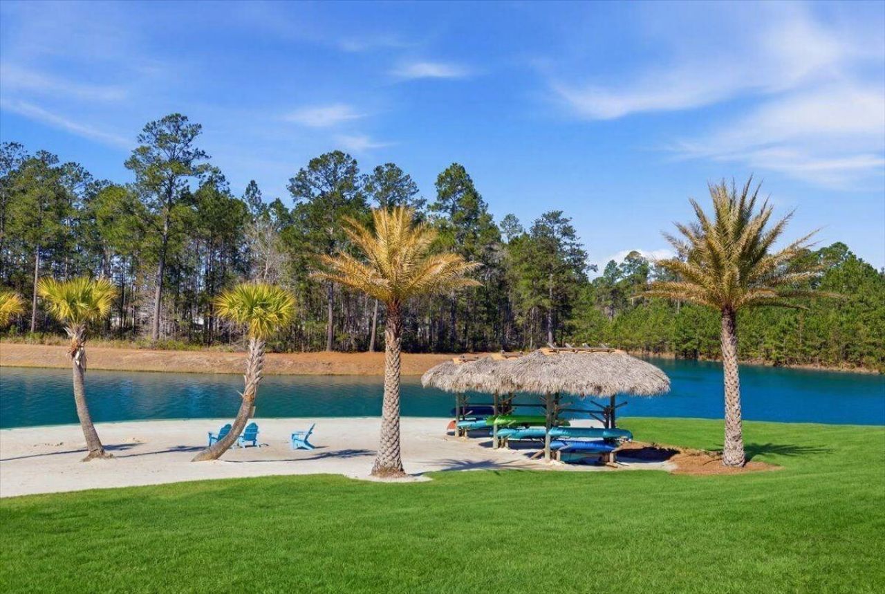 1123 Caribbean Soul Avenue Photo 48