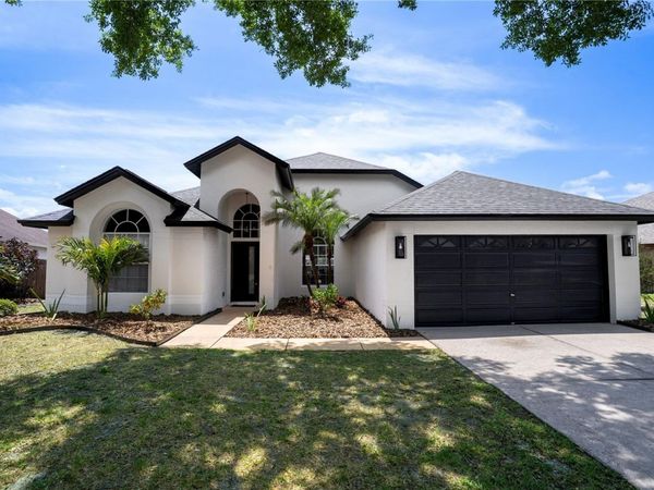 8910 WESTBAY BOULEVARD , TAMPA, FL 33615