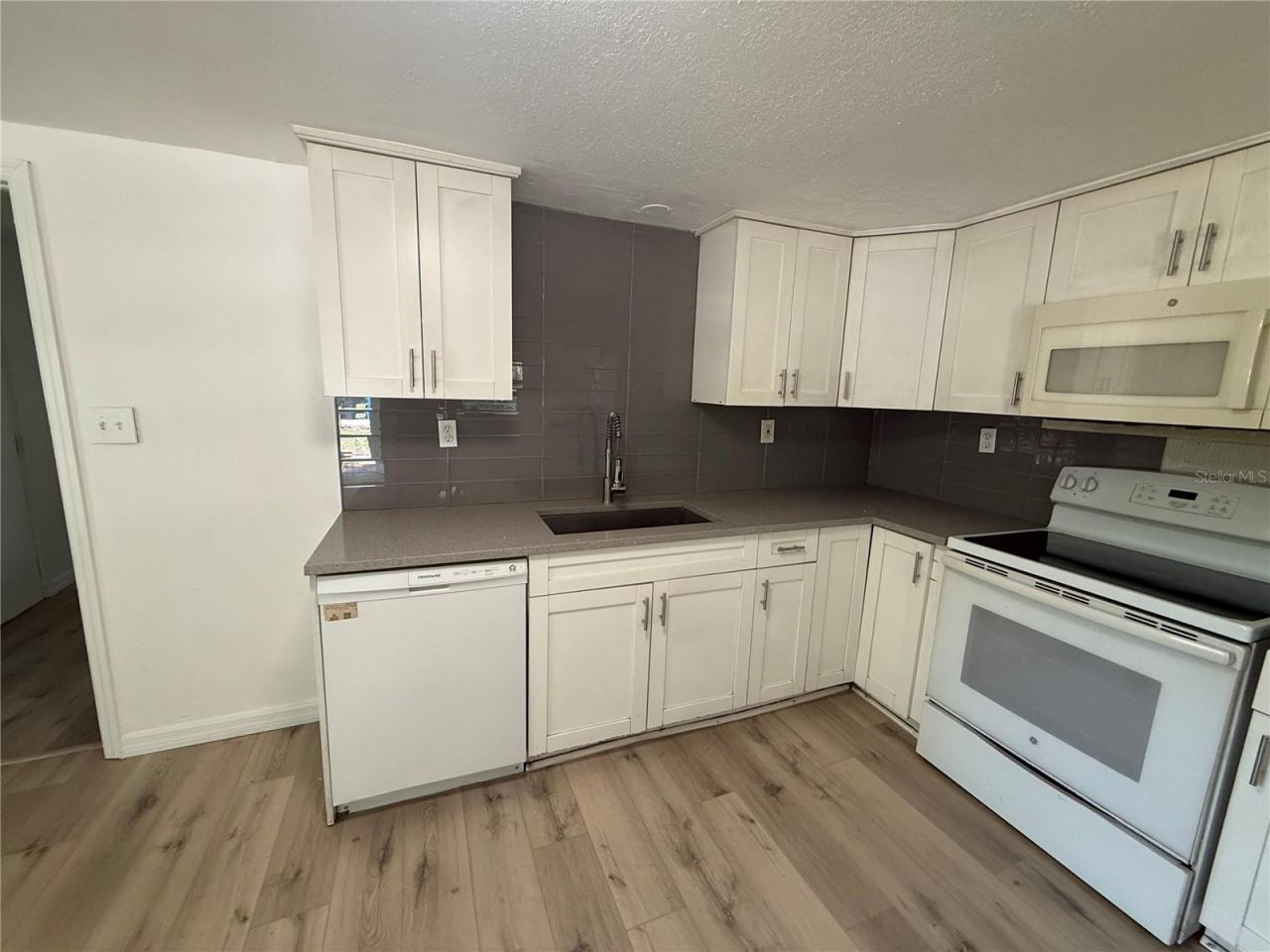 3424 Maze Lane , Brandon, FL 33511 Photo