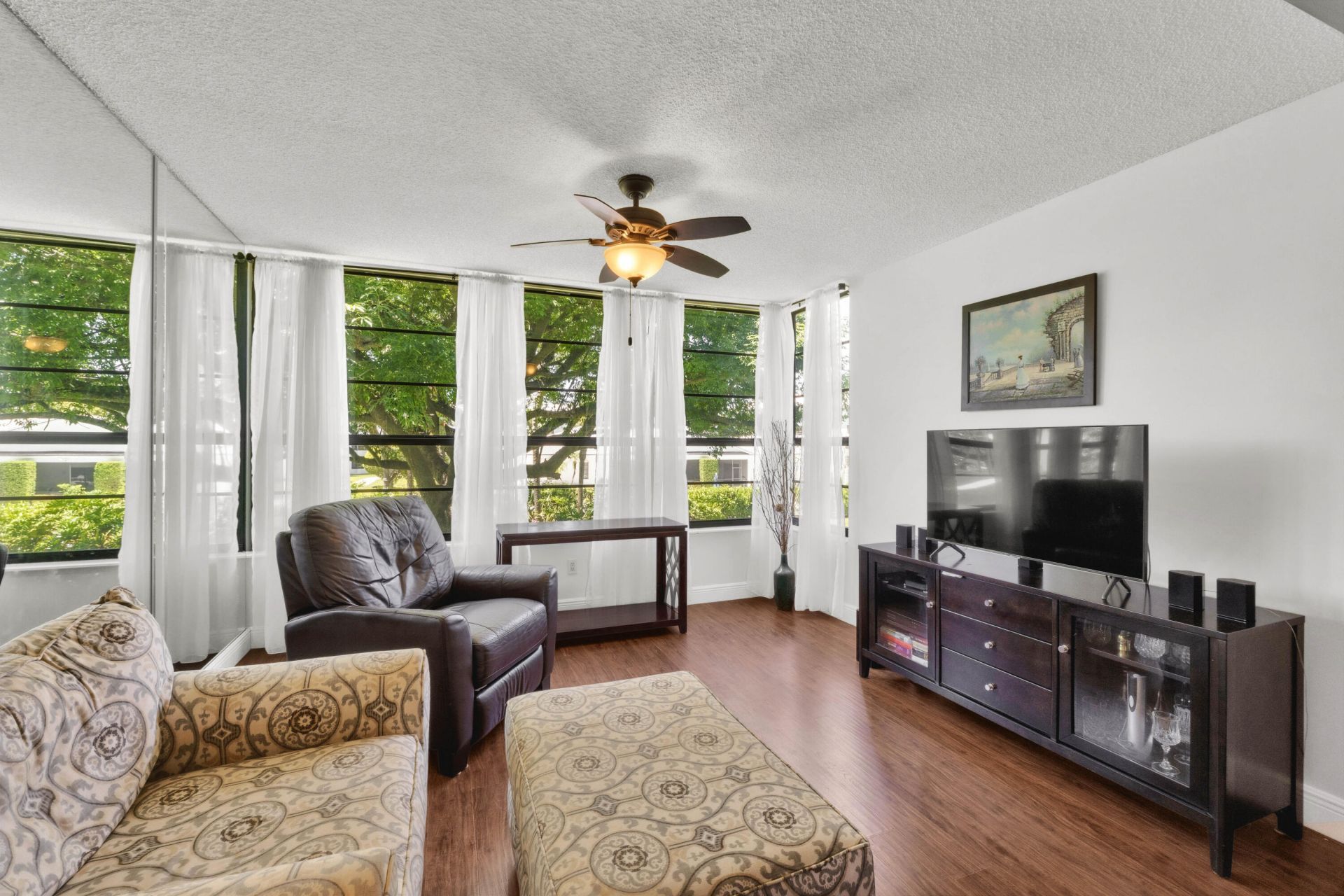 3716 Whitehall Drive, Unit 202, West Palm Beach, FL 33401 Photo