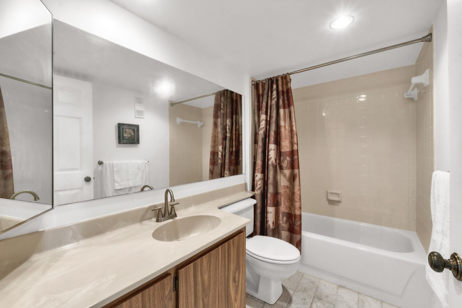3716 Whitehall Drive, Unit 202, West Palm Beach, FL 33401 Photo