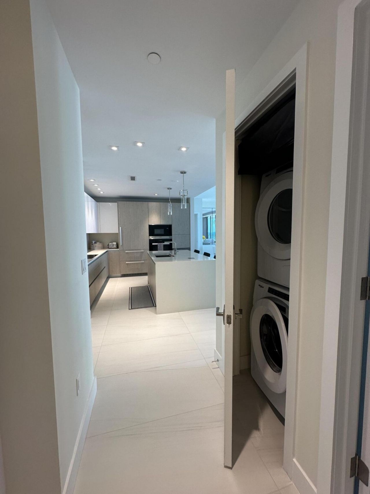 3100 N Ocean Drive, Unit # H-1701, Riviera Beach, FL 33404 Photo