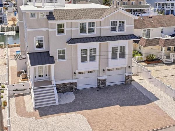 4 W DUNE LANE , LONG BEACH TOWNSHIP, NJ 08008