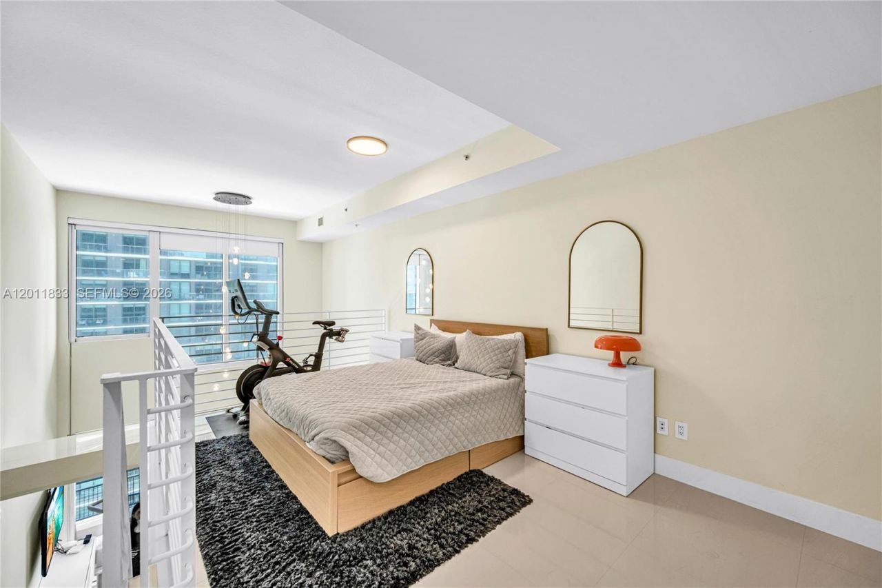 60 SW 13th St , Unit 2014, Miami, FL 33130 Photo