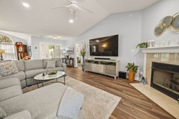 527 Quail Ct.  photo 4