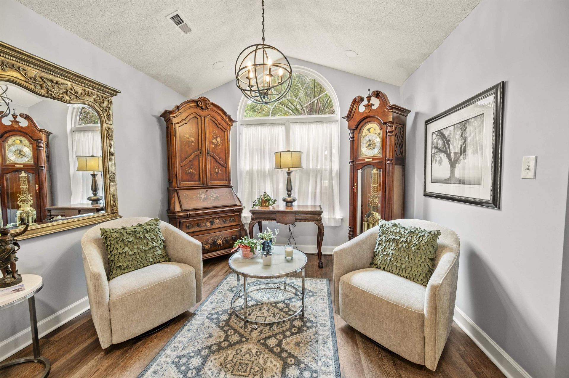 527 Quail Ct.  Photo 6