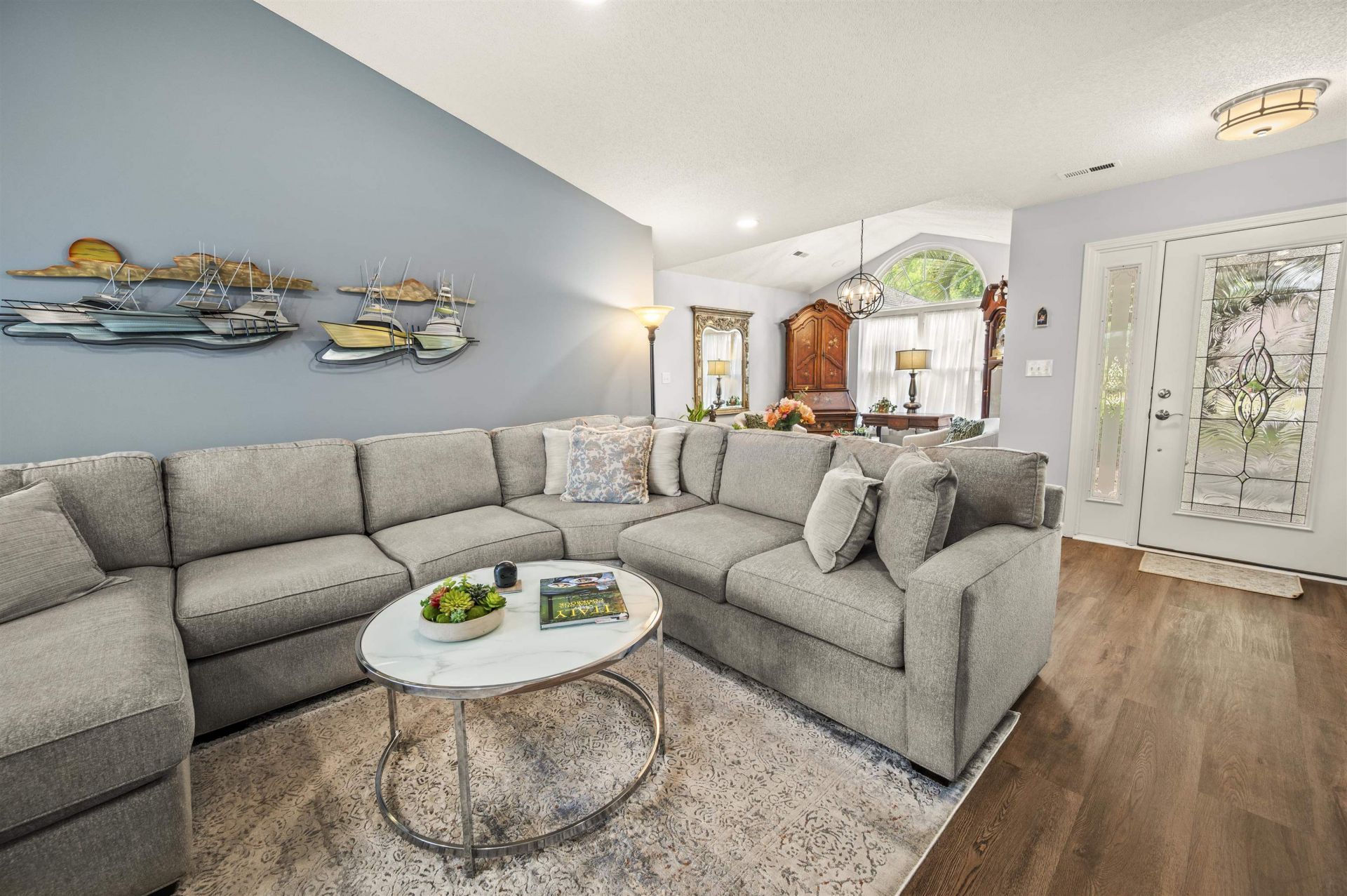 527 Quail Ct.  Photo 7