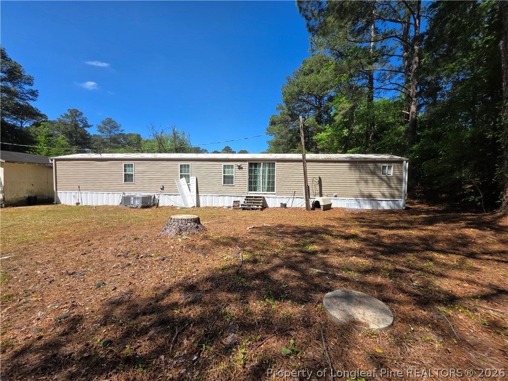689 Maynard Lake Road, Erwin, NC 28339 Main Photo