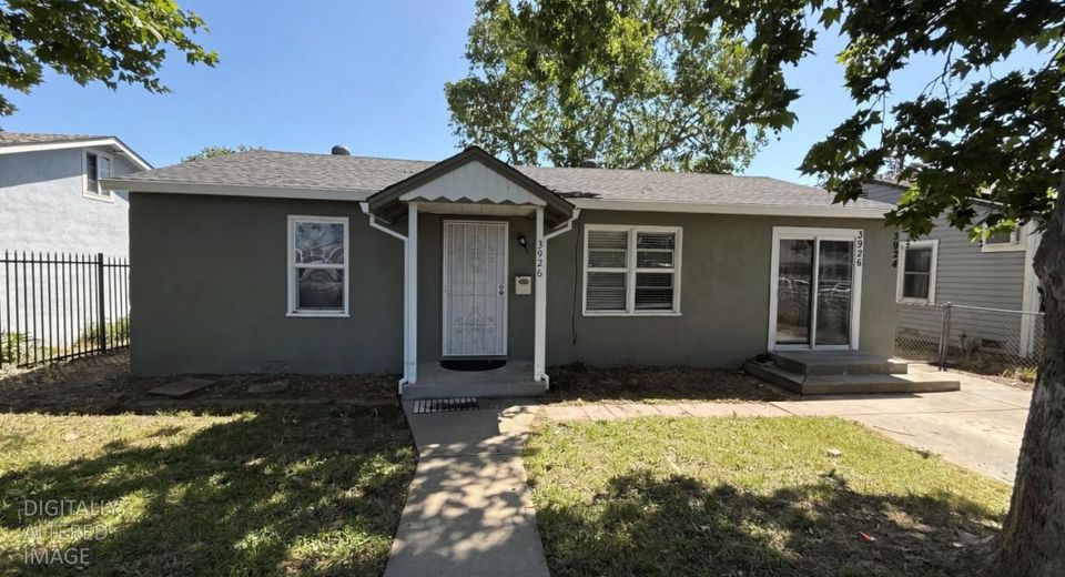 3924-3926 Ivy St, Sacramento, CA 95838 Photo