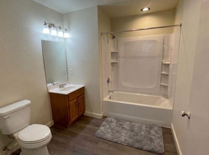 3924-3926 Ivy St, Sacramento, CA 95838 Photo