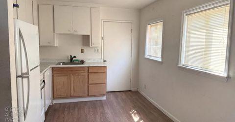3924-3926 Ivy St, Sacramento, CA 95838 Photo
