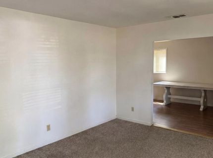 3924-3926 Ivy St, Sacramento, CA 95838 Photo