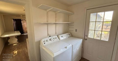 3924-3926 Ivy St, Sacramento, CA 95838 Photo