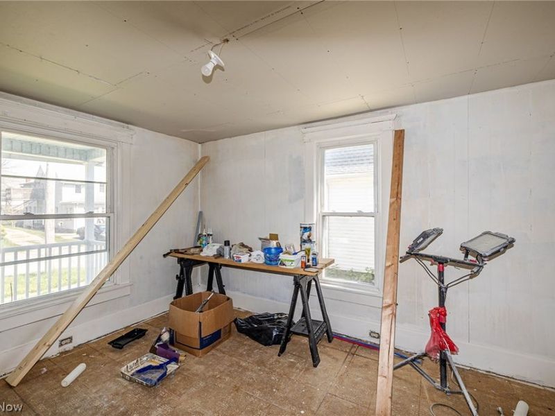 1107 W 2nd Street, Lorain, OH 44052 Photo 13