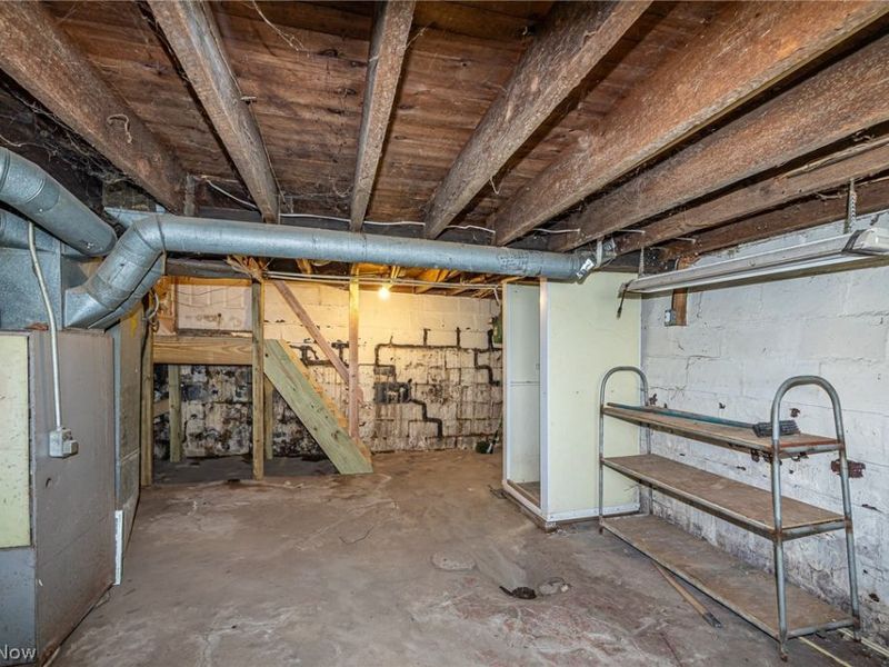 1107 W 2nd Street, Lorain, OH 44052 Photo 27