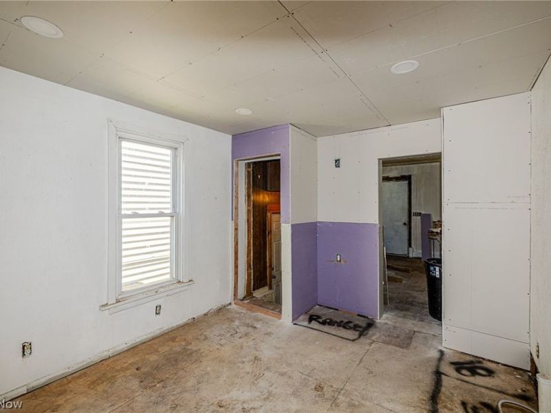 1107 W 2nd Street, Lorain, OH 44052 Photo 30
