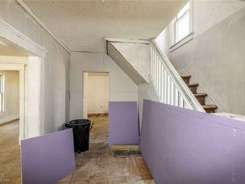 1107 W 2nd Street, Lorain, OH 44052 Photo 38