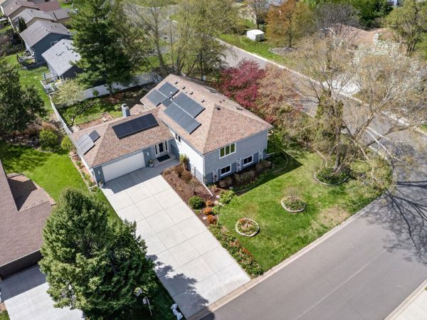 798 Sunset Drive, Eagan, MN 55123
