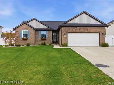 8197 Hidden Cove Court, Mundy Twp, MI 48439